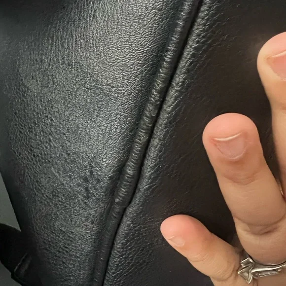 Justice League Flash DC Loungefly Mini Backpack in Great Condition - Picture 7 of 7